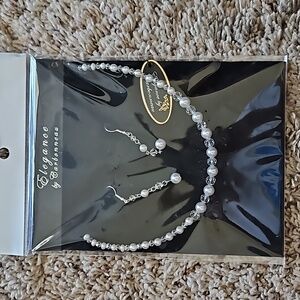 NWT! Bridal Earrings and Necklace Set